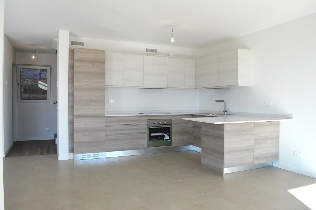 SINGLE-FAMILY VILLA 5.5 ROOM WITH GARDEN