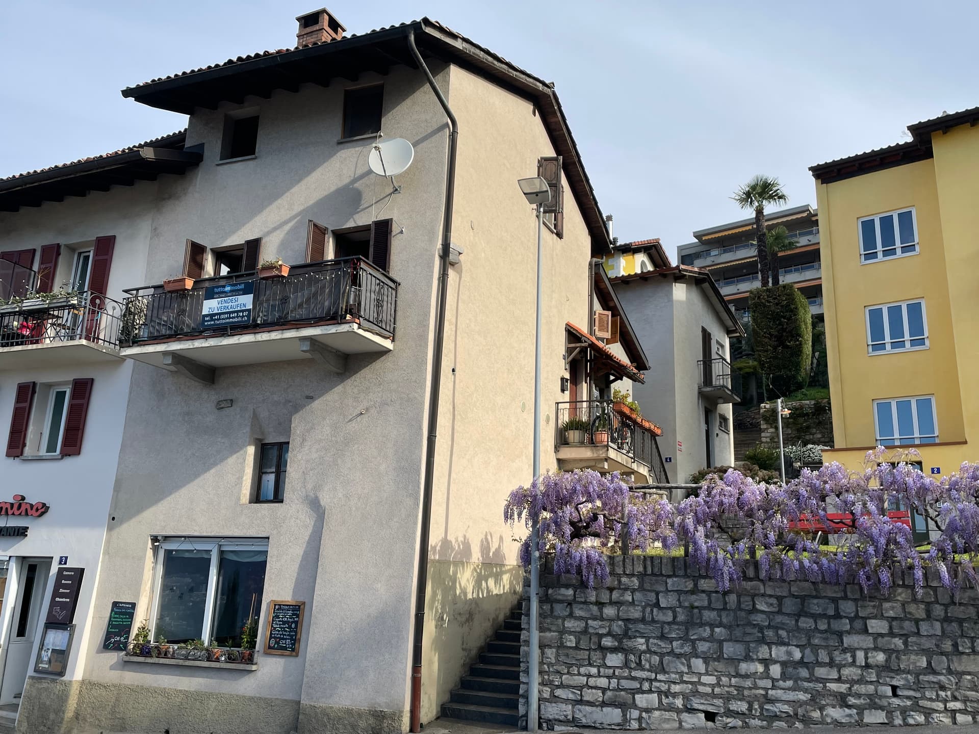 DUPLEX APARTMENT WITH STUNNING LAKE VIEW