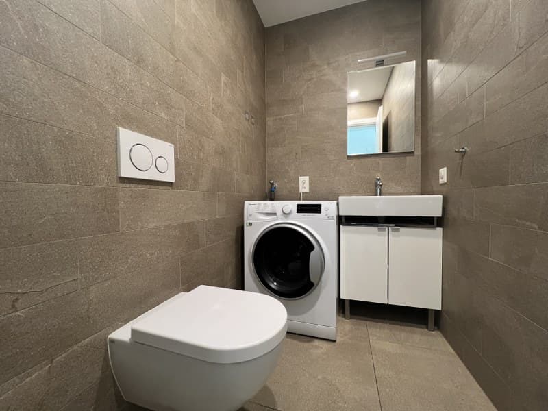 4.5 ROOM APARTMENT WITH GARDEN AND LARGE COVERED TERRACE