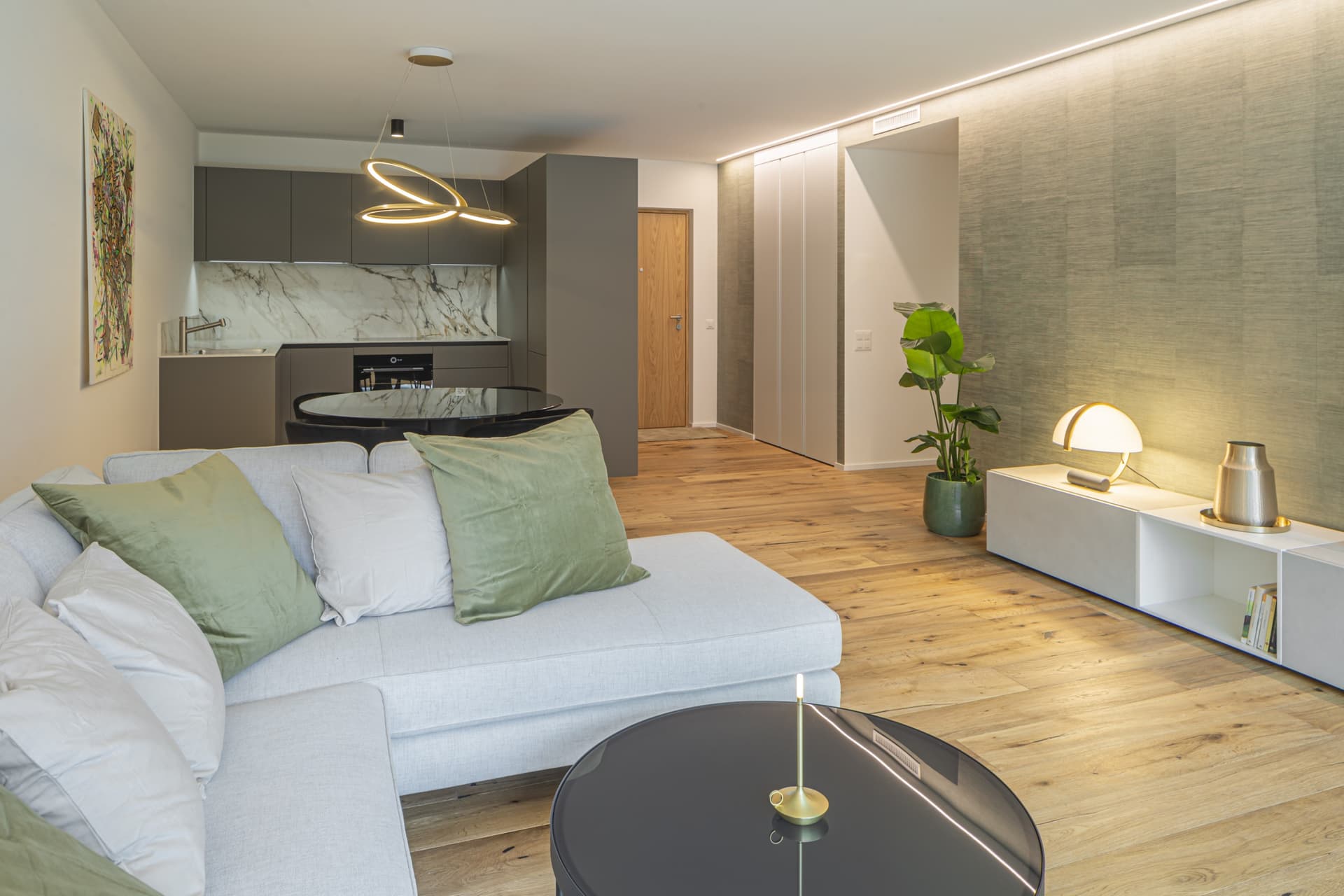 NEW 2.5 ROOMS APARTMENT FURNISHED WITH GARDEN