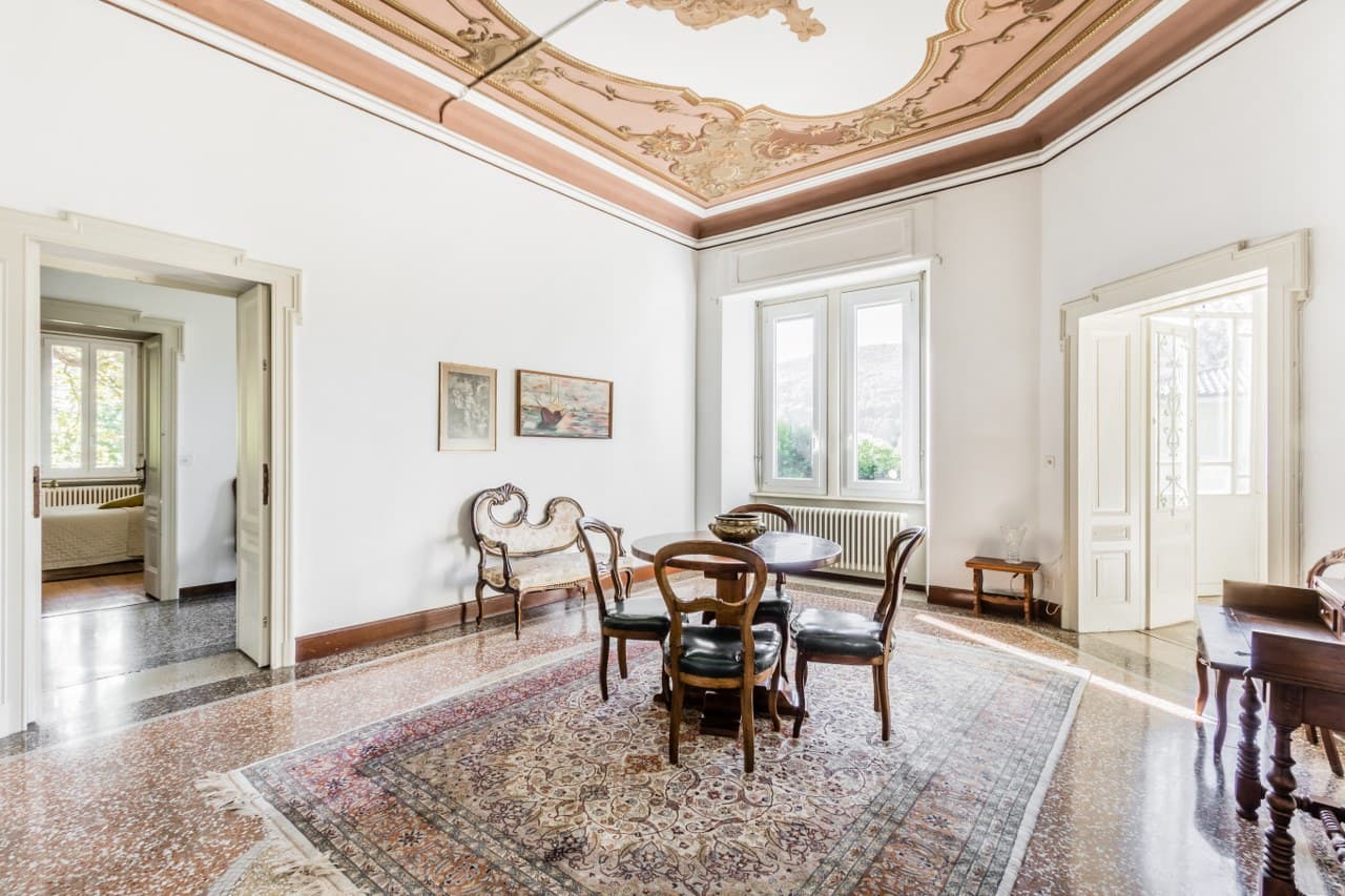 LIBERTY VILLA SET IN A STUNNING PRIVATE PARK
