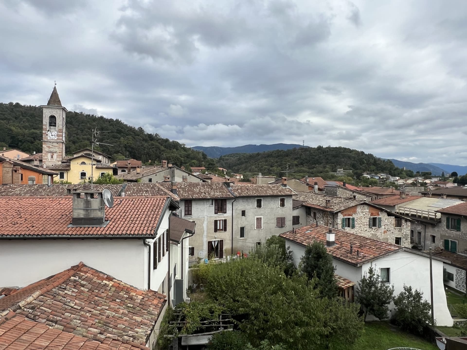 INCOME PROPERTY WITH GARDEN IN THE HEART OF THE CITY
