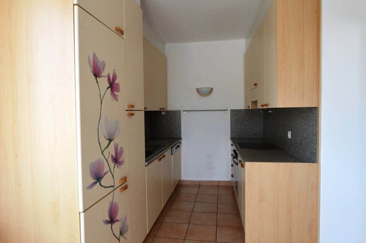 INCOME PROPERTY WITH GARDEN IN THE HEART OF THE CITY