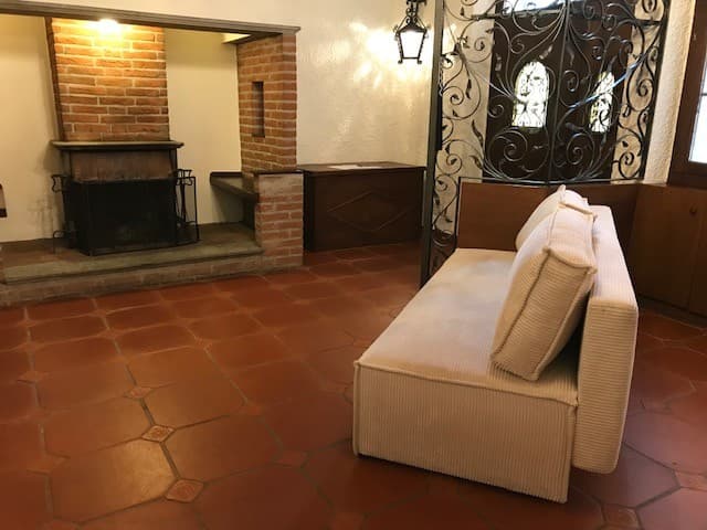 NICE 2.5 ROOM DUPLEX