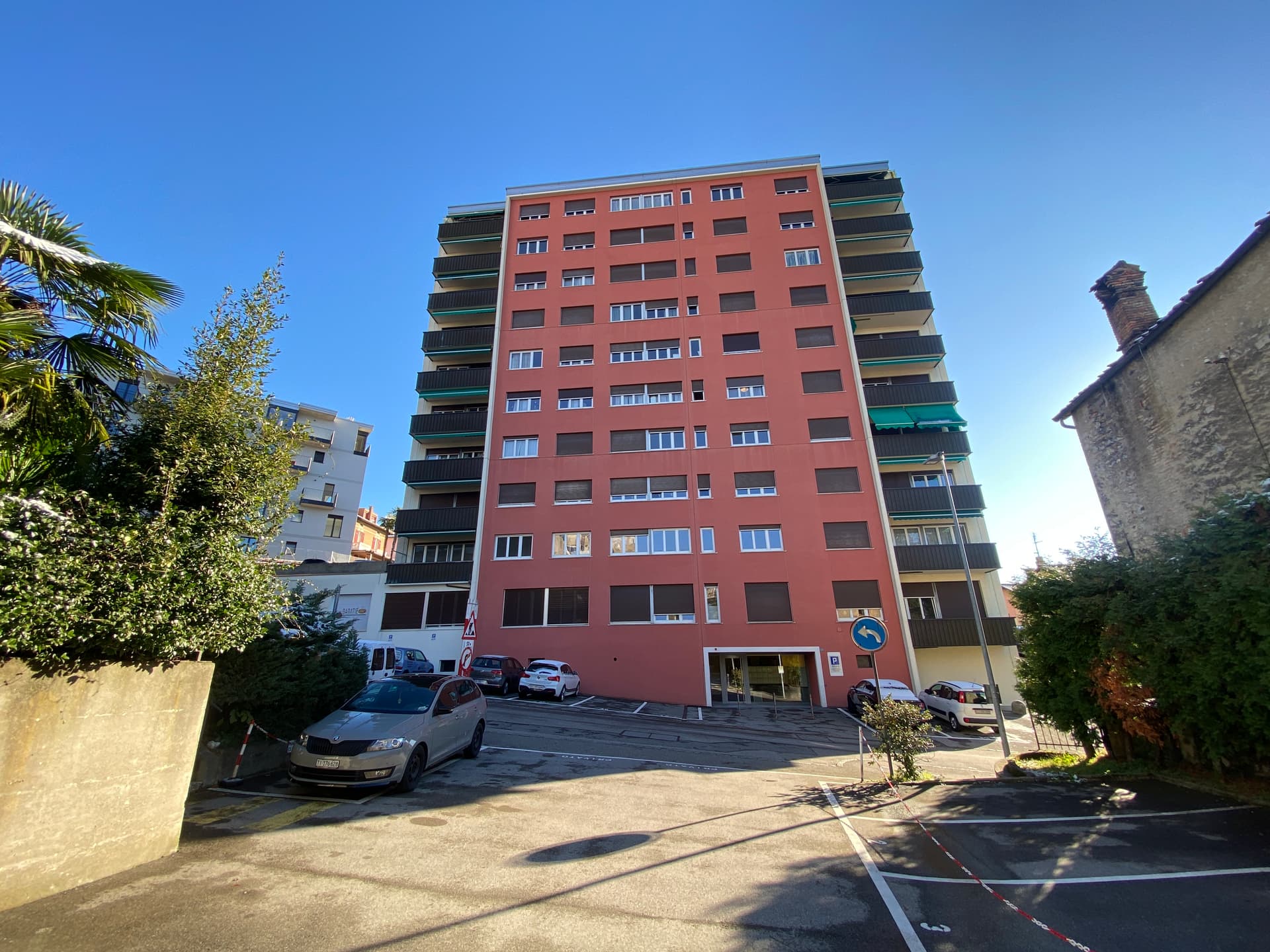 2.5 ROOM APARTMENT IN A QUIET RESIDENTIAL LOCATION