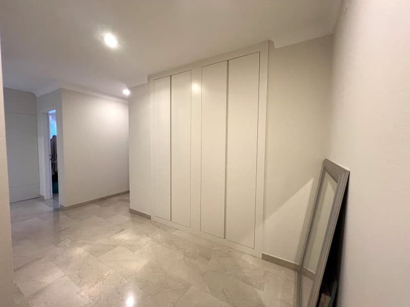 PRESTIGIOSO ATTICO DI  3.5 LOCALI A BORDO LAGO 