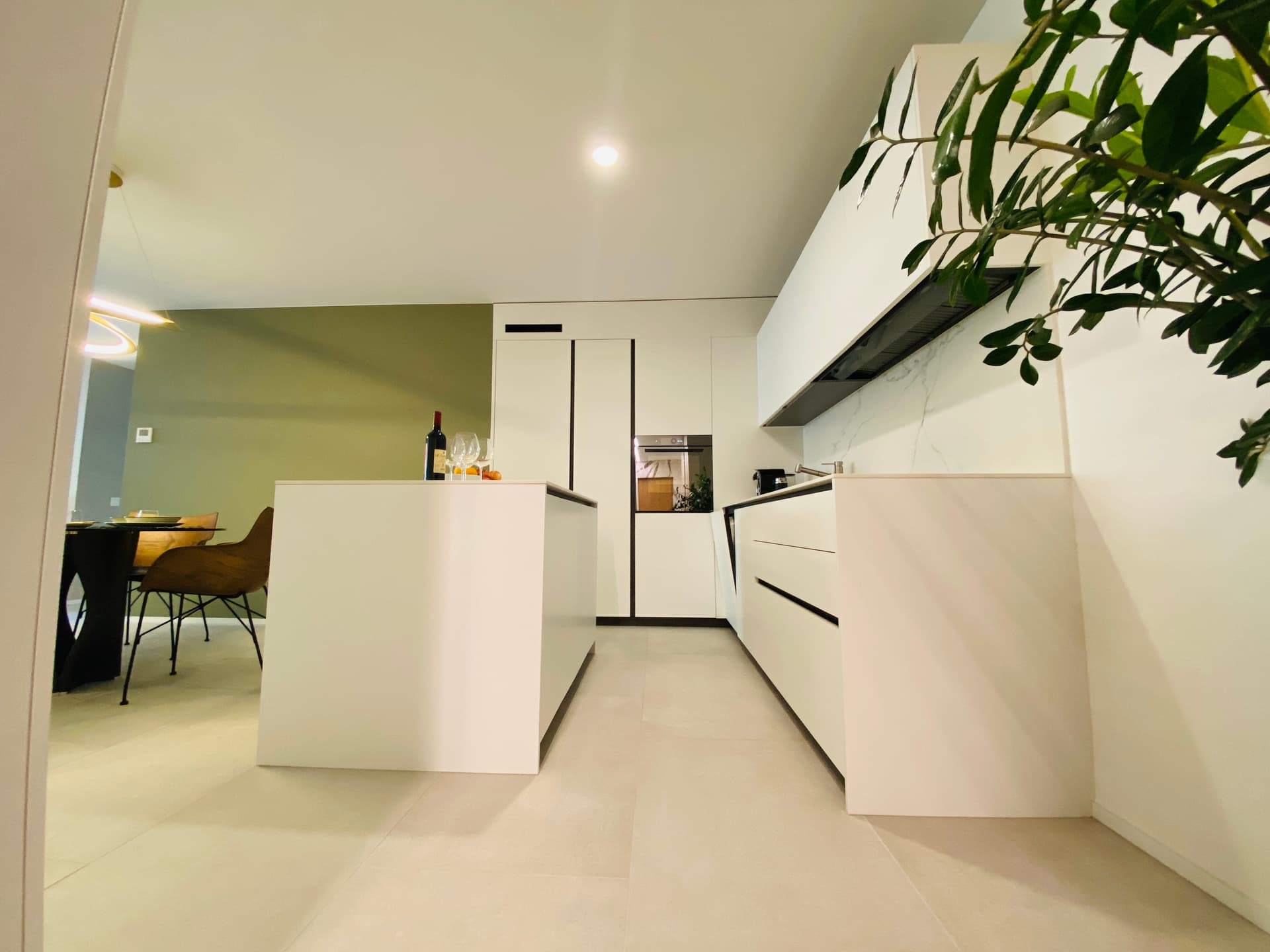 NUOVO APPARTAMENTO 3.5 LOCALI CON TERRAZZA E GIARDINO