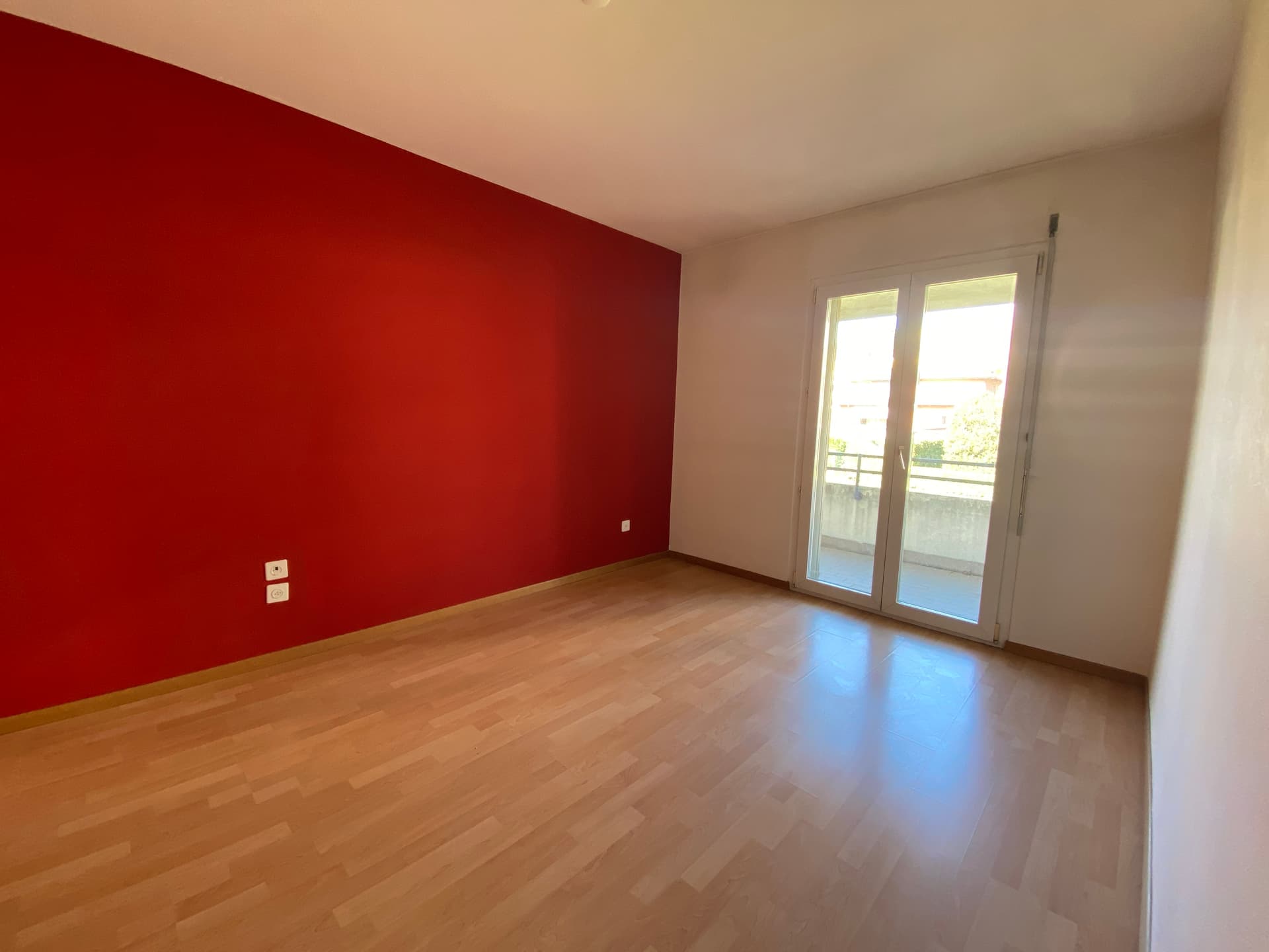 3.5-ROOM APARTMENT – 2ND FLOOR – LIVE IN THE GREEN LANDSCAPE, JUST A STONE'S THROW FROM EVERYTHING