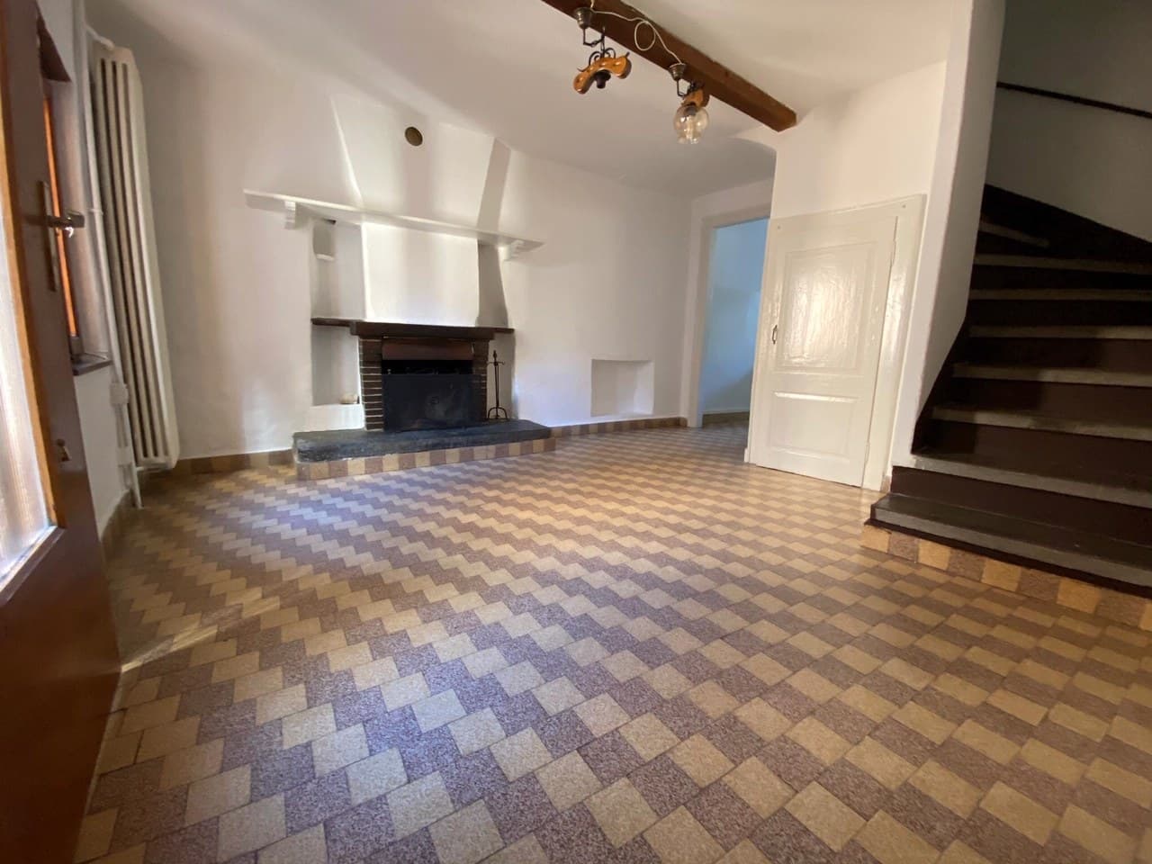 LOVELY 3.5 ROOM APARTEMENT IN A DETACHED HOUSE - IDEAL FOR SINGLES OR YUONG COUPLES