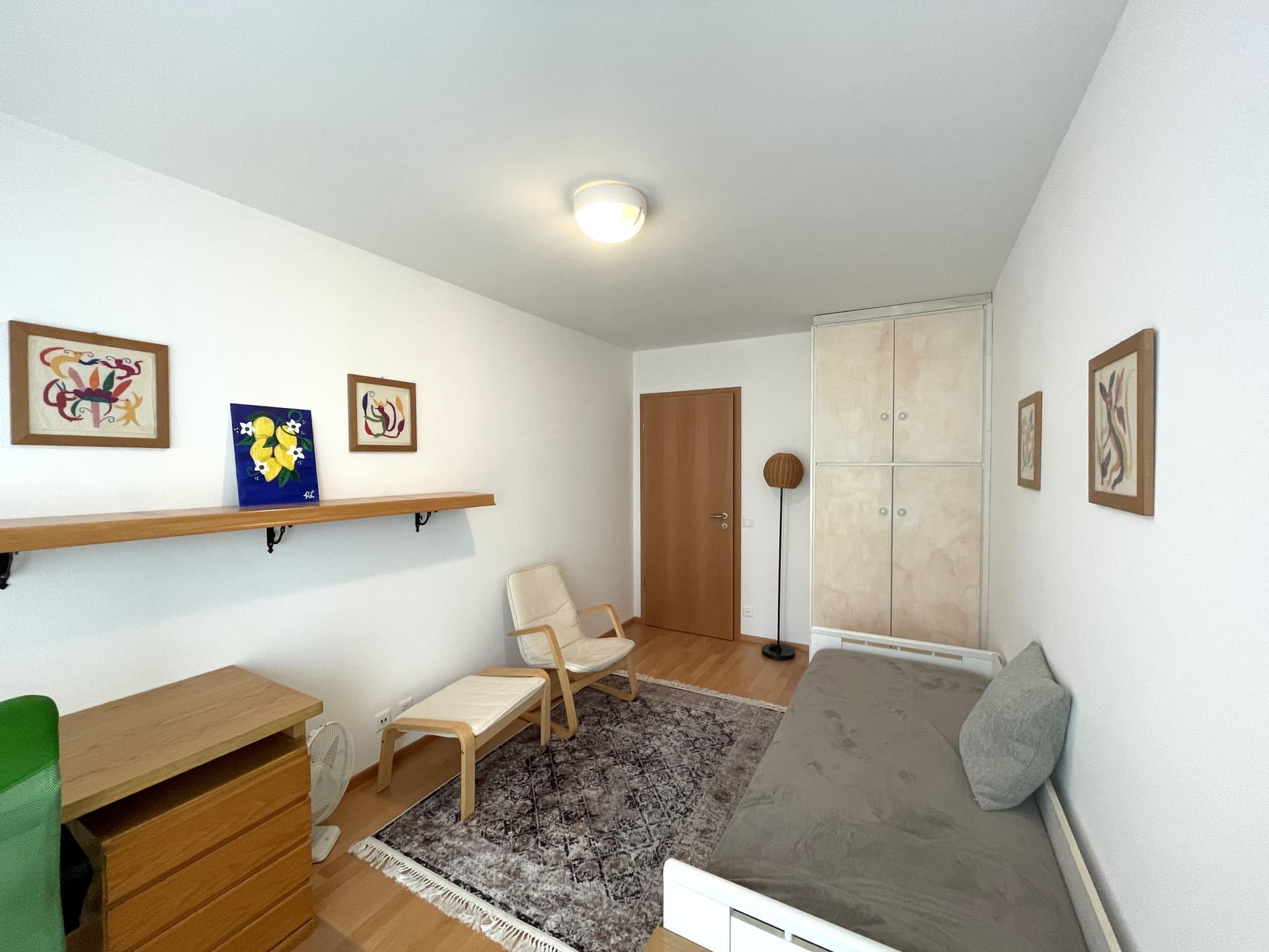 APPARTAMENTO ARREDATO 3.5 LOCALI CON GIARDINO PRIVATO
