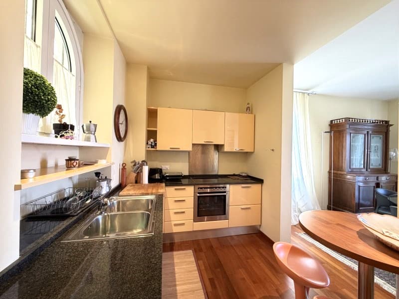 VILLA DI CHARME CON  VISTA LAGO - MONTE BRÈ