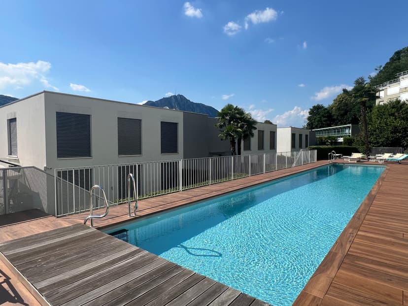 APPARTAMENTO 3.5 LOCALI MODERNO CON VISTA LAGO MERAVIGLIOSO