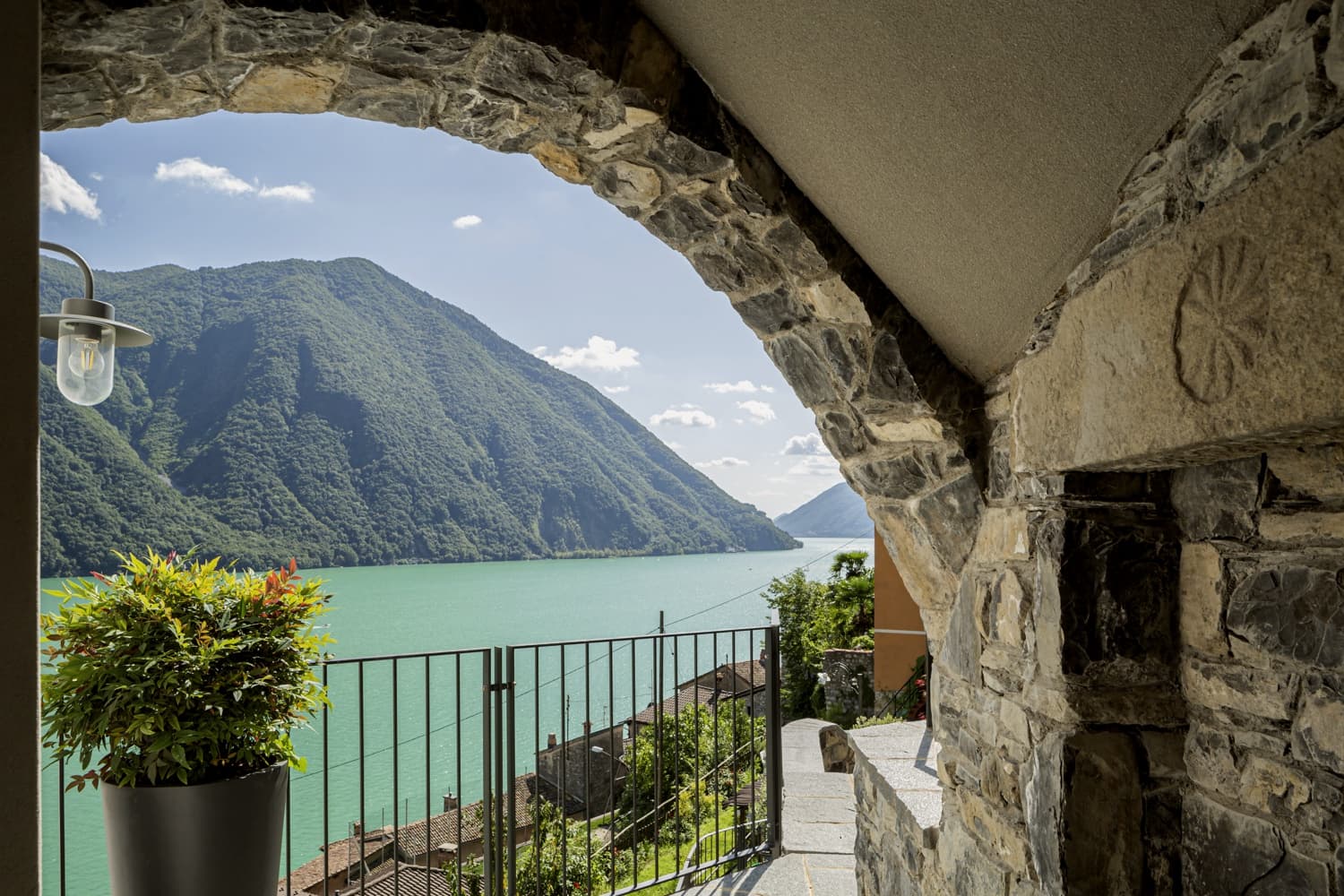 ESCLUSIVO APPARTAMENTO DI 3.5 LOCALI DI NUOVA COSTRUZIONE