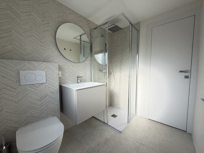 OFFICE SPACE IN ELEGANT BUILDING UNDER RENOVATION