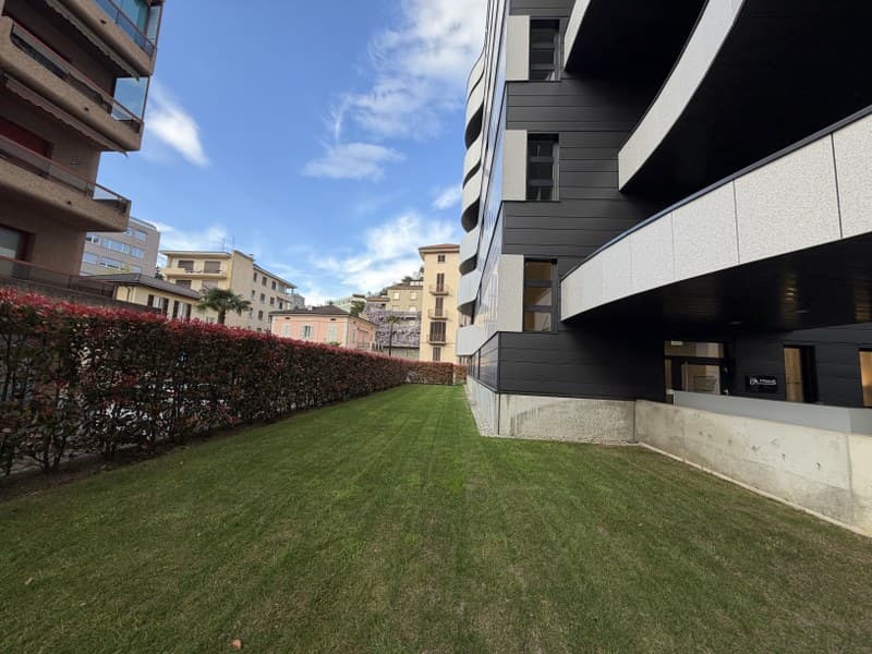 ELEGANTE APPARTAMENTO DI 2.5 LOCALI NEL CUORE DI LUGANO