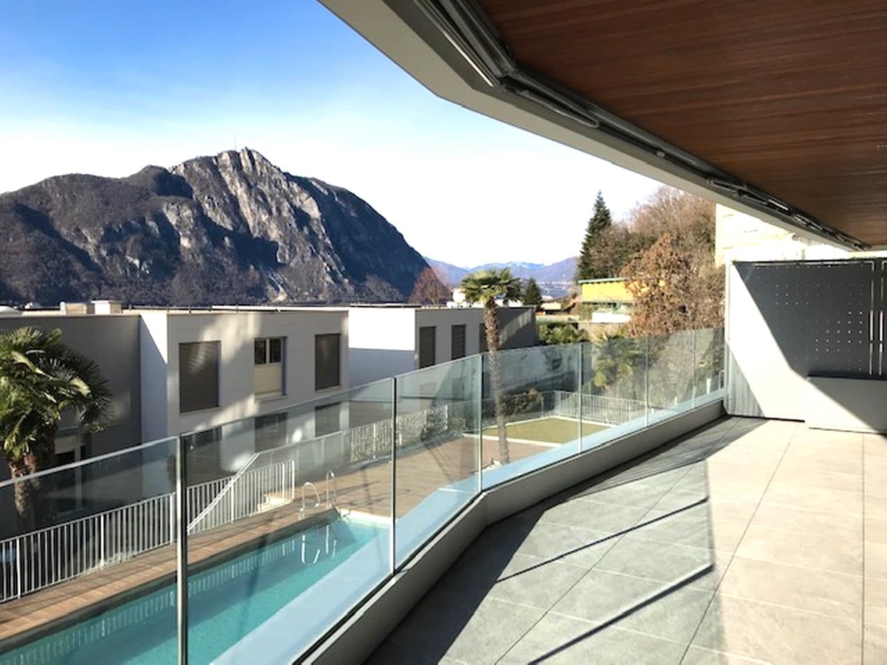 SPLENDIDO APPARTAMENTO 3.5 LOCALI CON AMPIA TERRAZZA