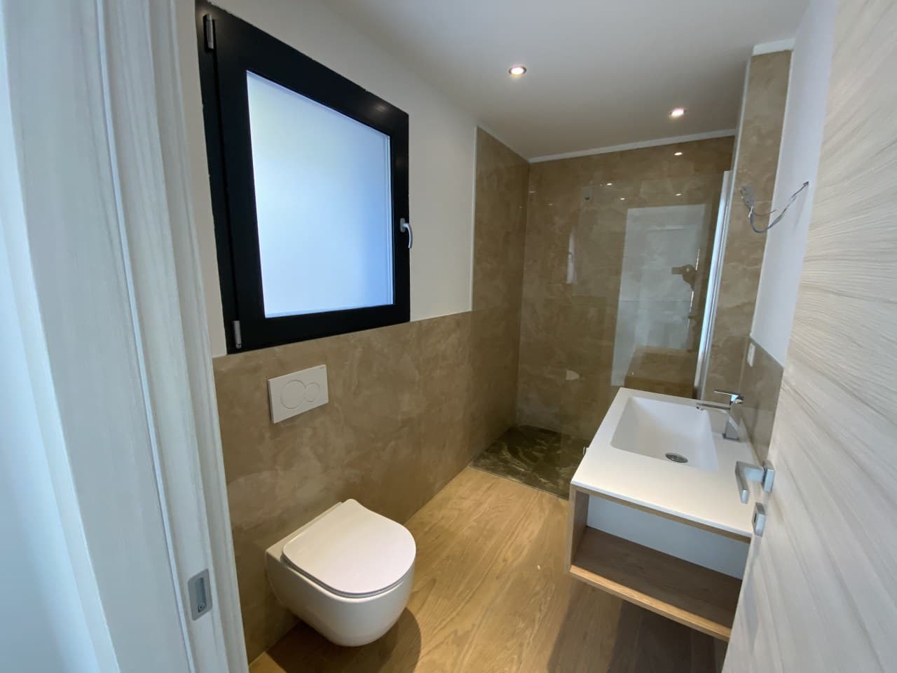 SPLENDIDA VILLA CON PISCINA E VISTA PANORAMICA