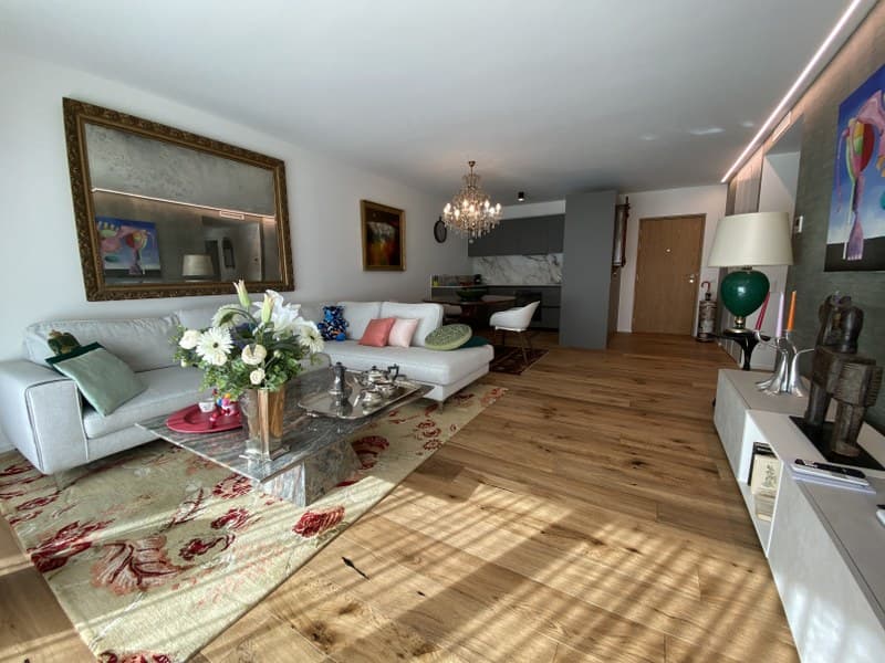 SPLENDIDO E SOLIVO 2.5 LOCALI ARREDATO CON GIARDINO