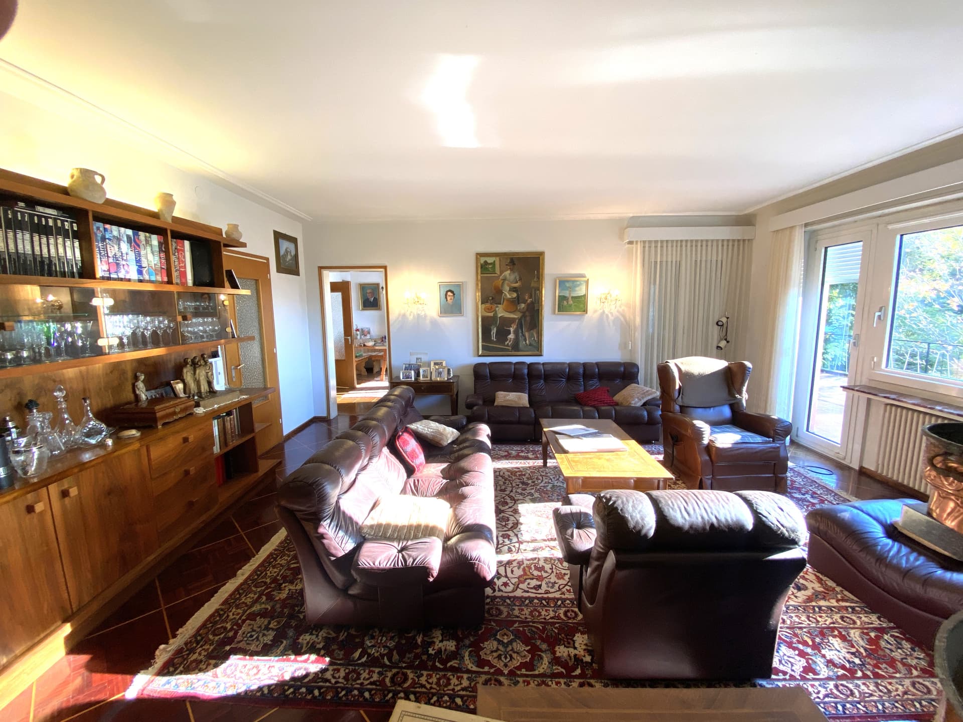 CHARMING VILLA IN AN EXCLUSIVE LOCATION, ALSO PERFECT AS A REAL ESTATE TRANSACTION