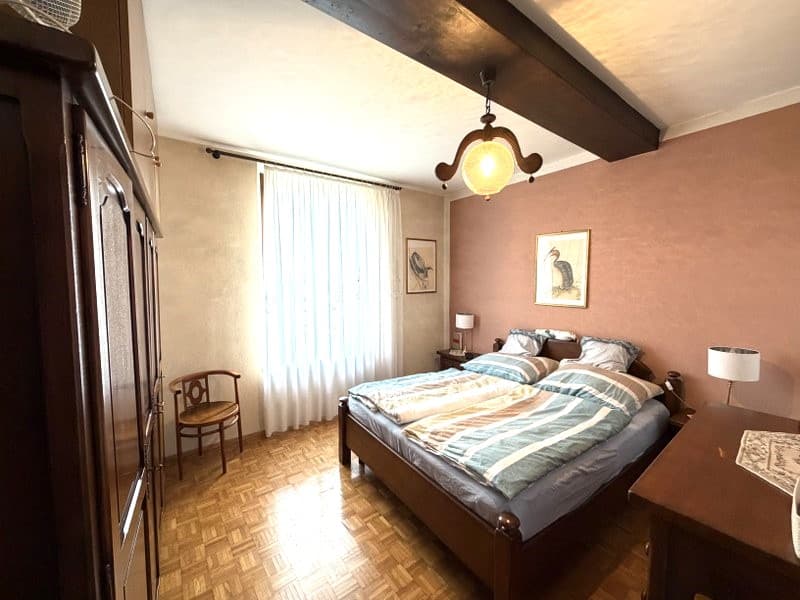 3.5-ROOM APARTMENT WITH GARDEN, JUST A STONE'S THROW FROM THE LAKE