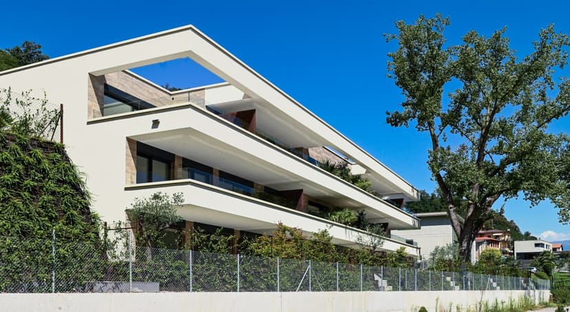 NUOVO APPARTAMENTO 3.5 LOCALI CON TERRAZZA E GIARDINO