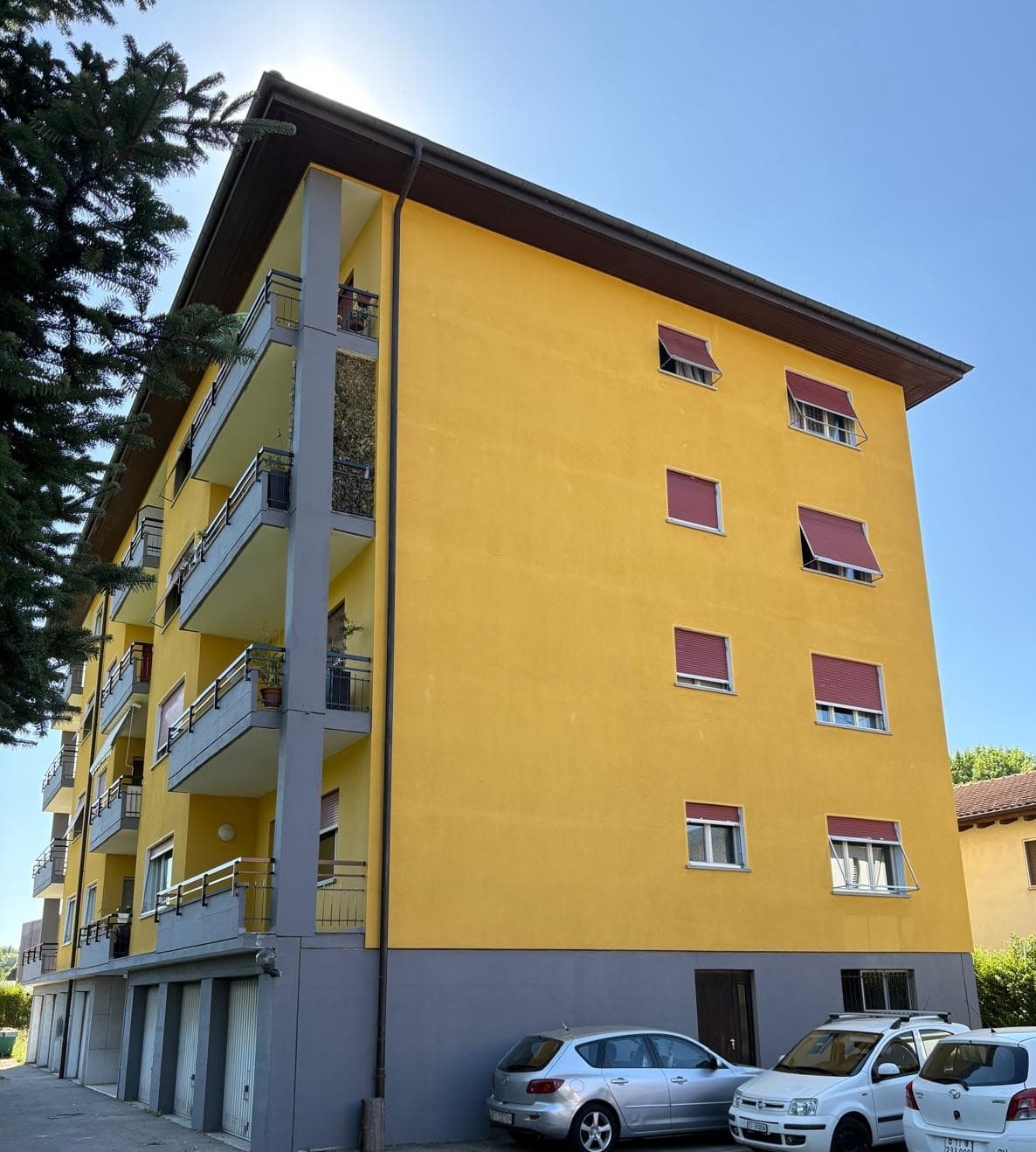 4.5-ROOM APARTMENT WITH OPEN VIEW OF THE LAND