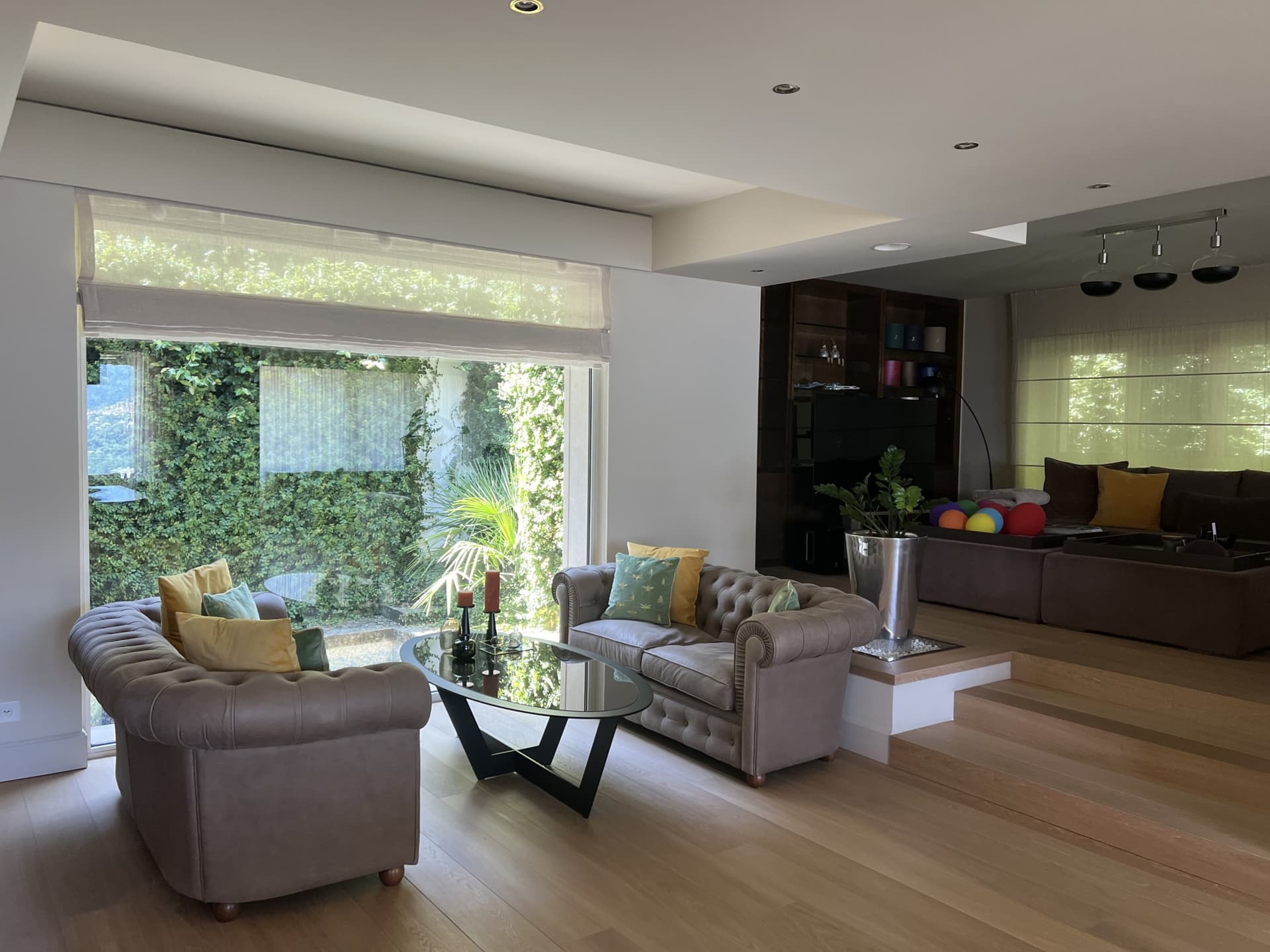 LUSSUOSA VILLA IN POSIZIONE PRIVILEGIATA