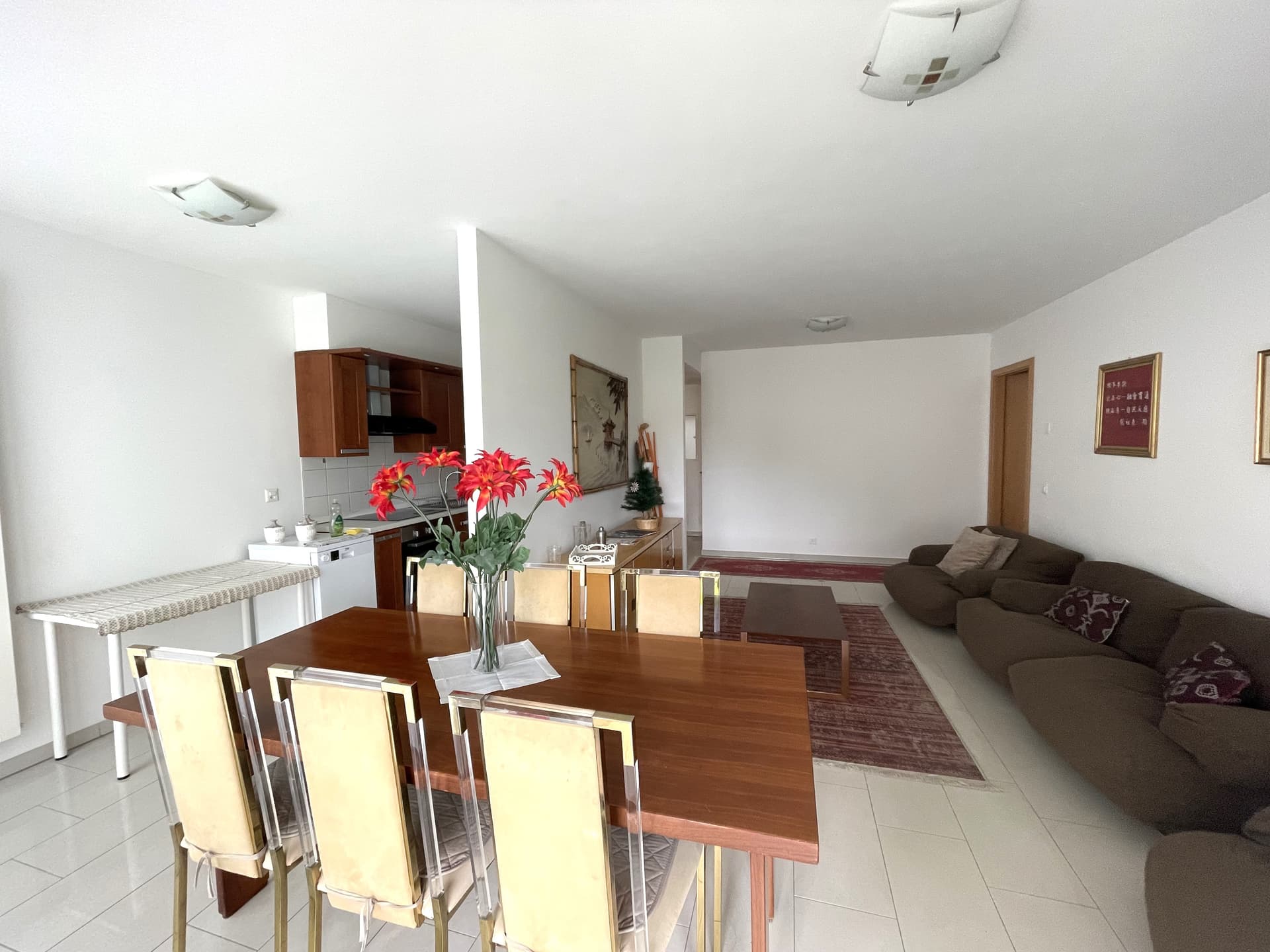 APPARTAMENTO ARREDATO 3.5 LOCALI CON GIARDINO PRIVATO