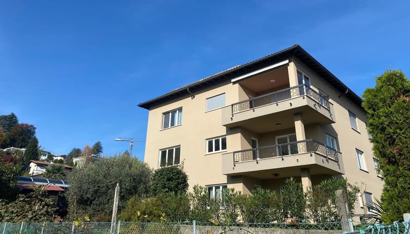 SOLIVO APPARTAMENTO 3.5 LOCALI CON GIARDINO PRIVATO