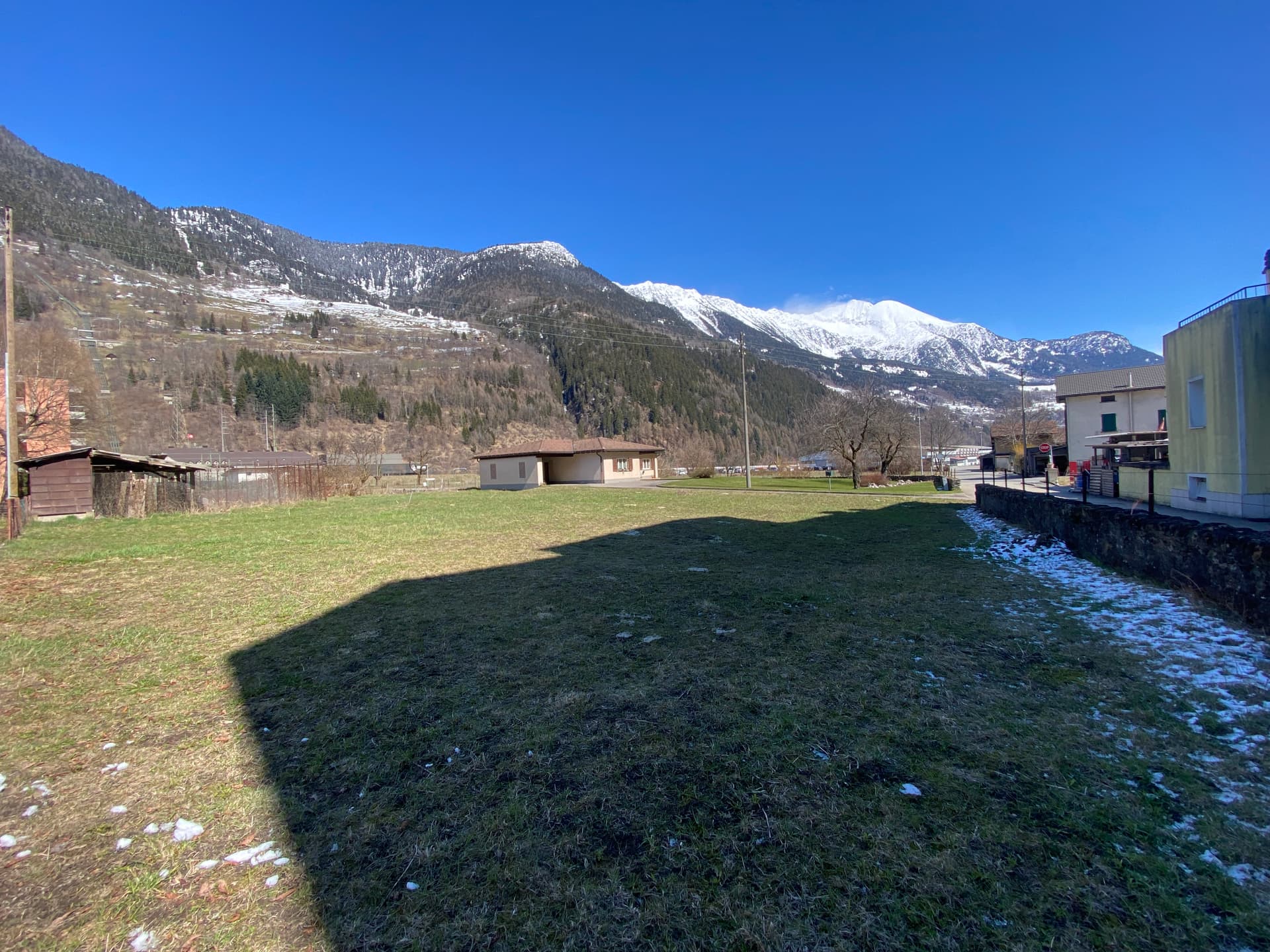 APPARTAMENTO 2.5 LOCALI ARREDATO – IDEALE PER SINGLE O COPPIE