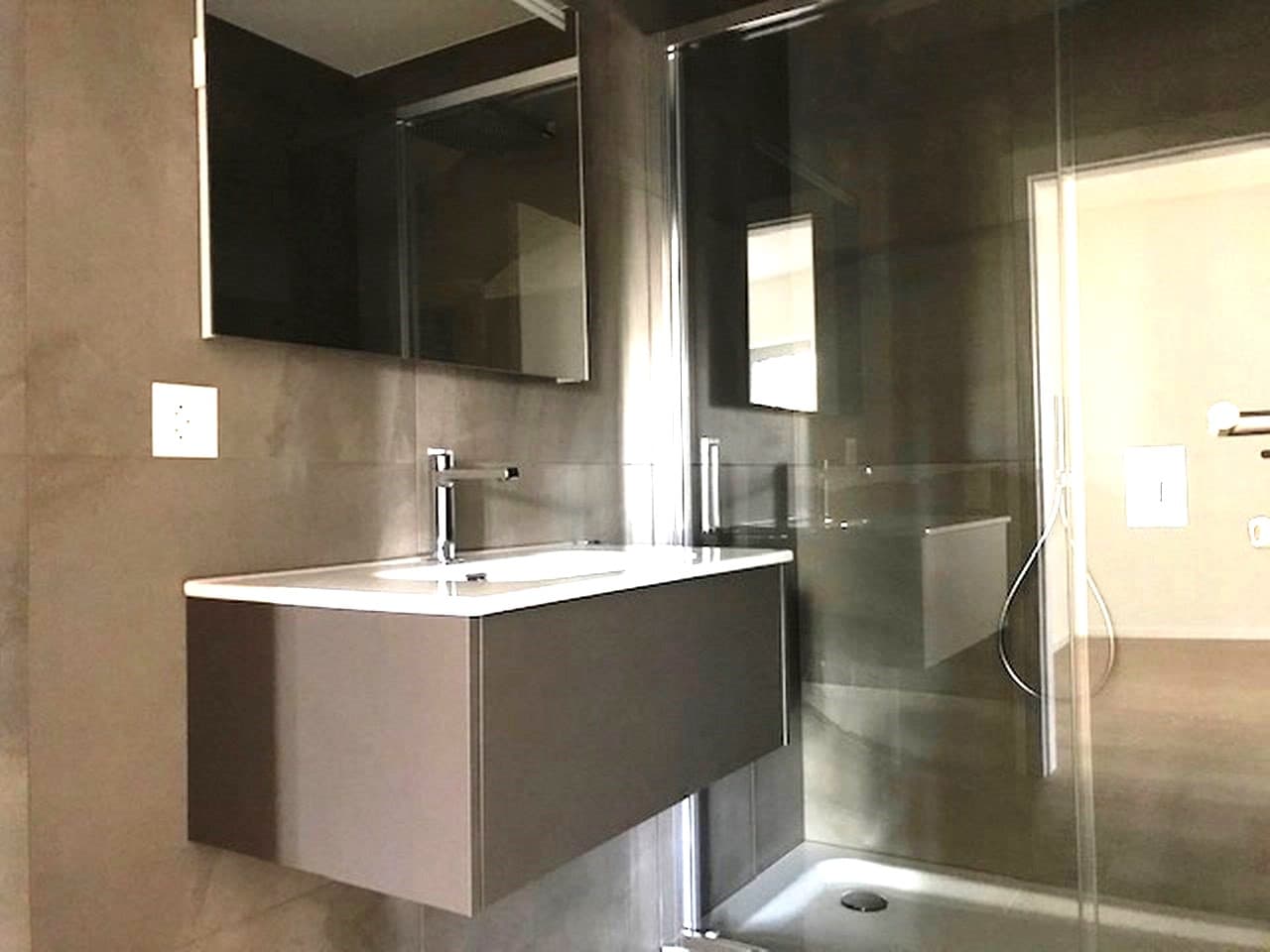 SPLENDIDO APPARTAMENTO 3.5 LOCALI CON AMPIA TERRAZZA