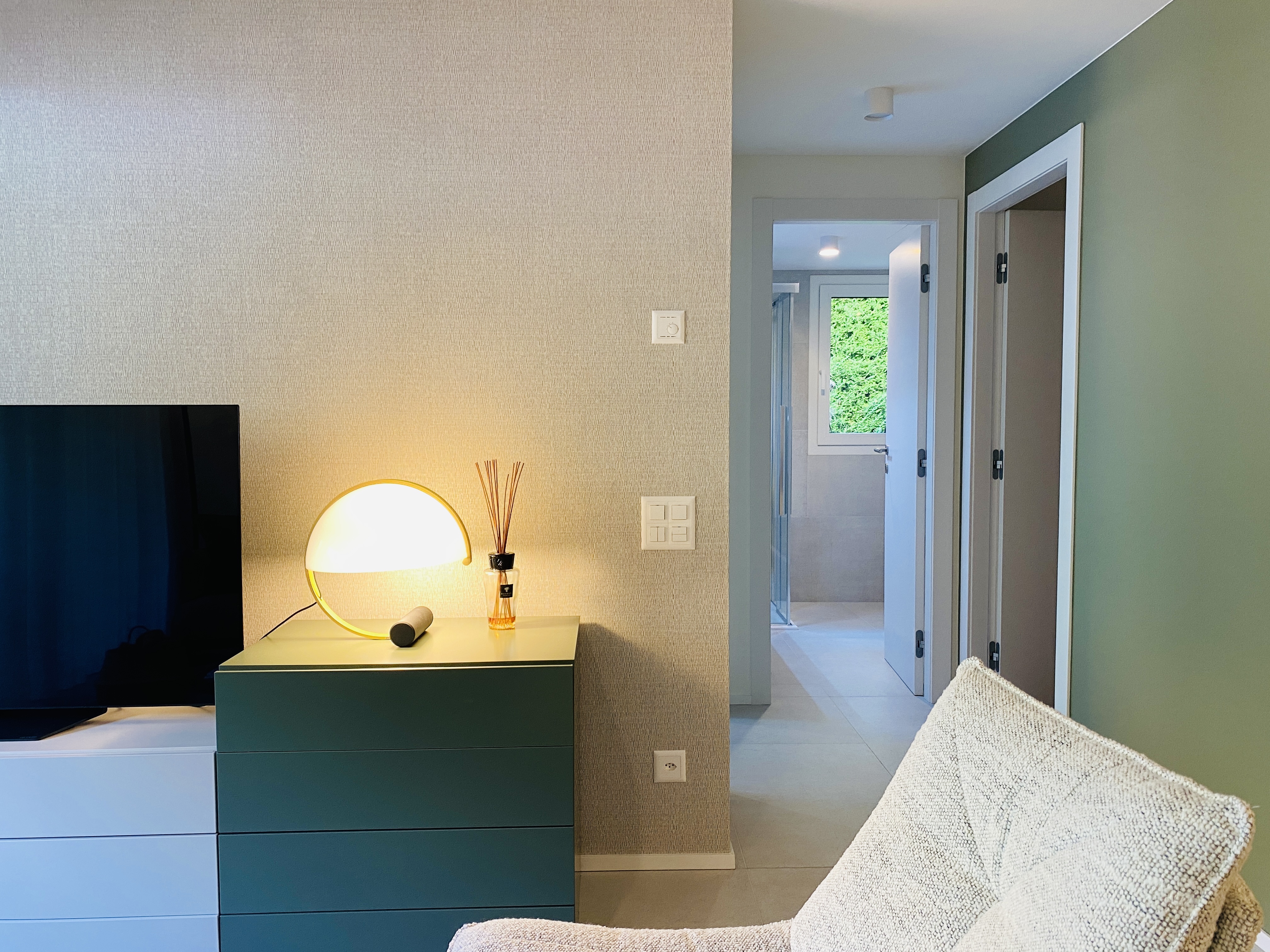 NUOVO APPARTAMENTO 3.5 LOCALI CON TERRAZZA E GIARDINO