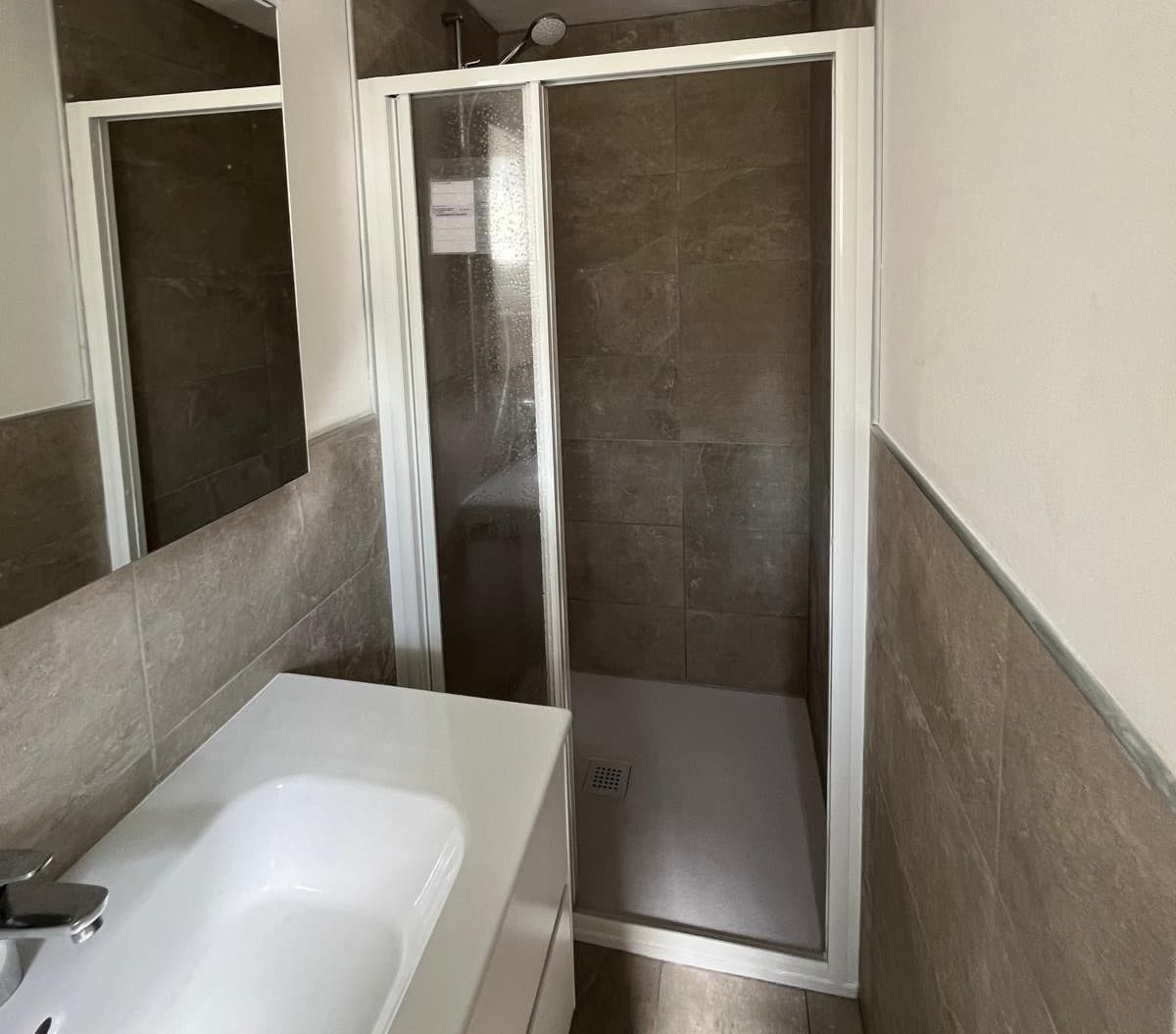 LOVELY 3.5 ROOM APARTEMENT IN A DETACHED HOUSE - IDEAL FOR SINGLES OR YUONG COUPLES