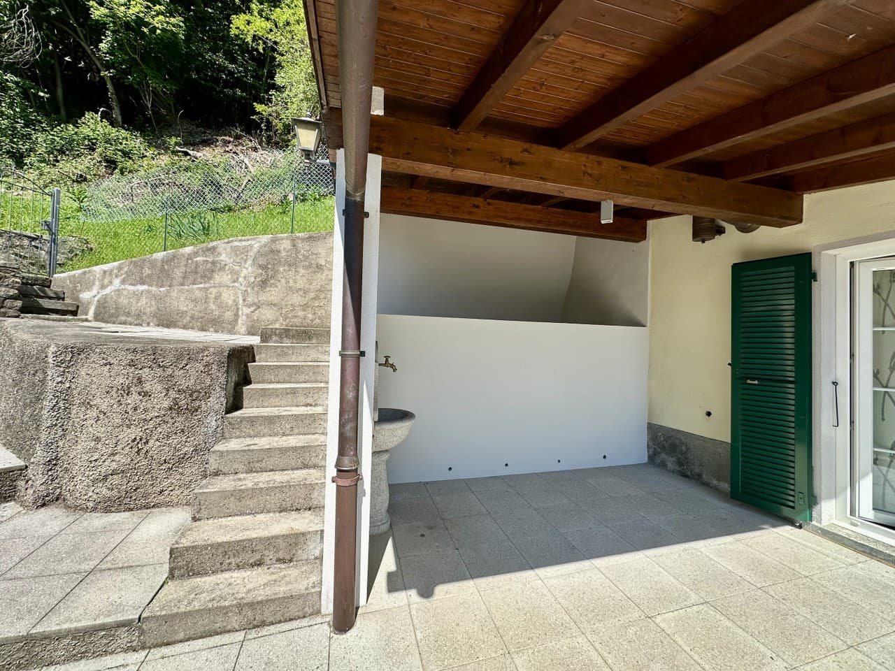 4.5-ROOM SINGLE-FAMILY HOUSE WITH BREATHTAKING VIEWS OF THE LAKE